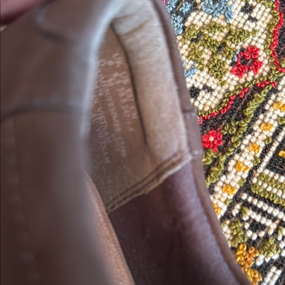 Clarks Soft Leather Women’s Loafers size 8.5M - Picture 7 of 8